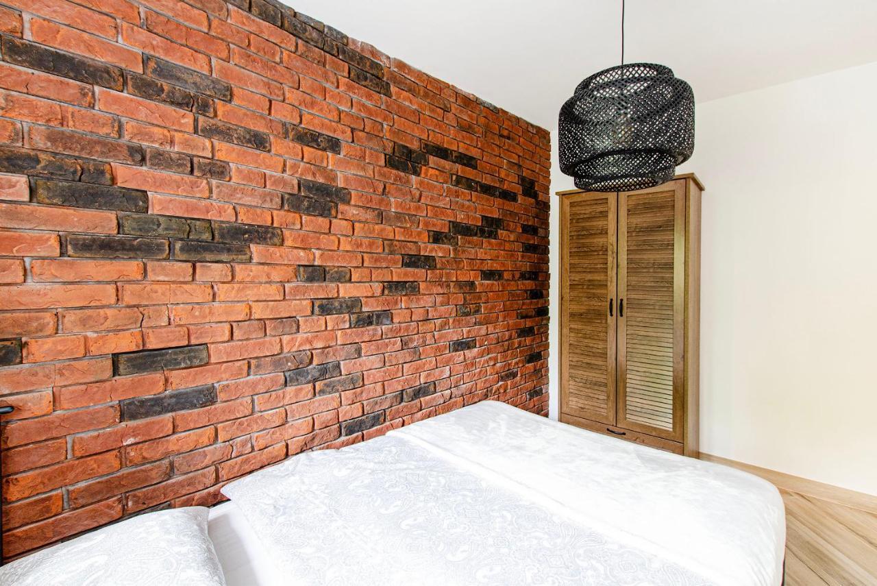 Smart Rental Management Apartments - City Center Βρότσλαβ Εξωτερικό φωτογραφία